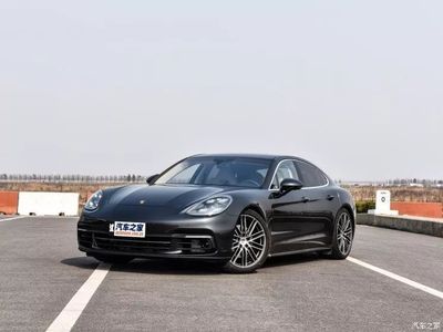 保时捷panamera2017款(保时捷panamera 2019)